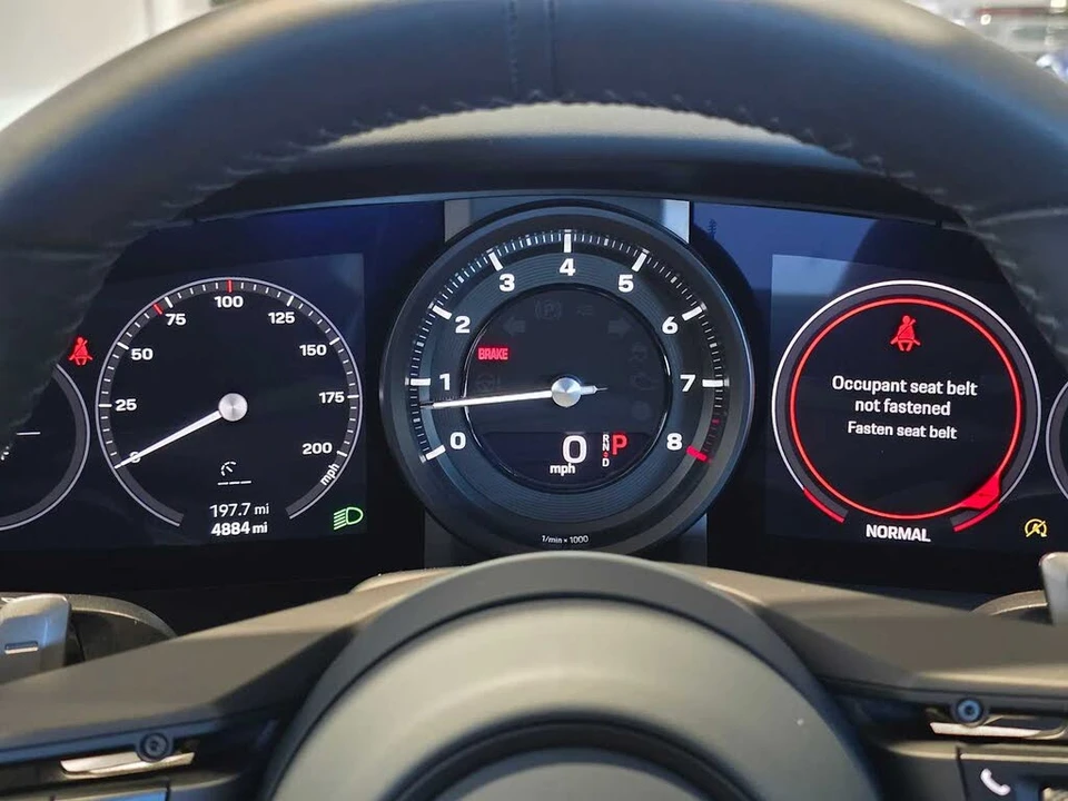 2024 Porsche 992 Carrera 4S - Image 26 of 31