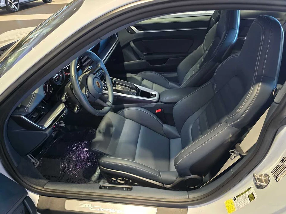 2024 Porsche 992 Carrera 4S - Image 18 of 31