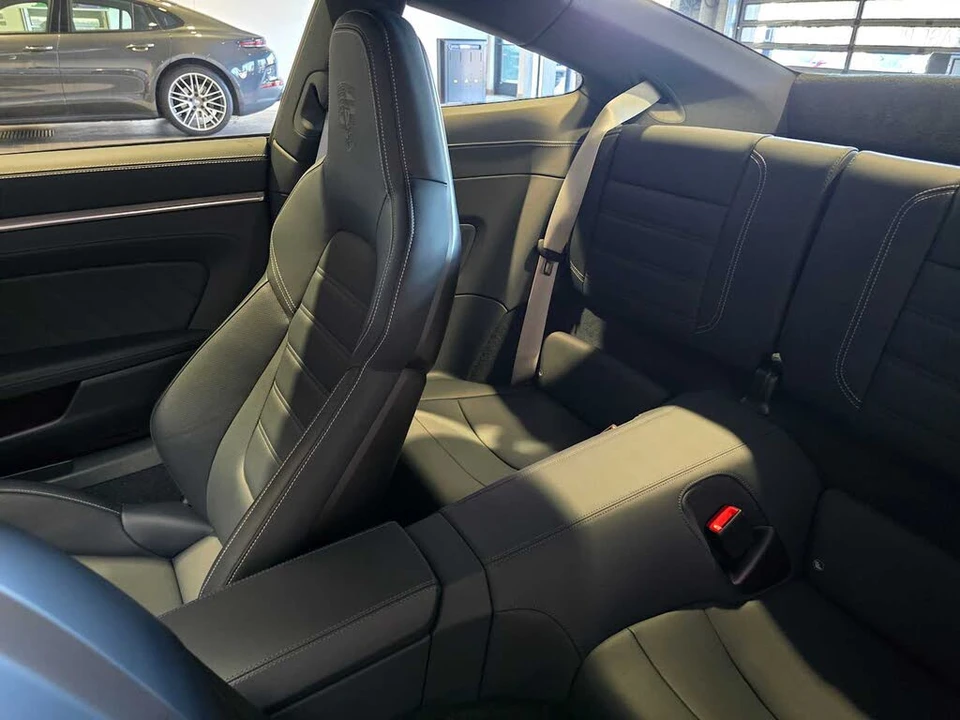 2024 Porsche 992 Carrera 4S - Image 20 of 31