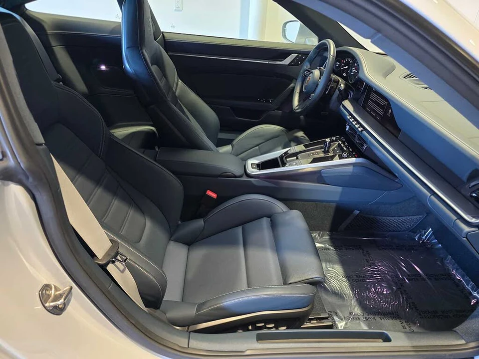 2024 Porsche 992 Carrera 4S - Image 13 of 31