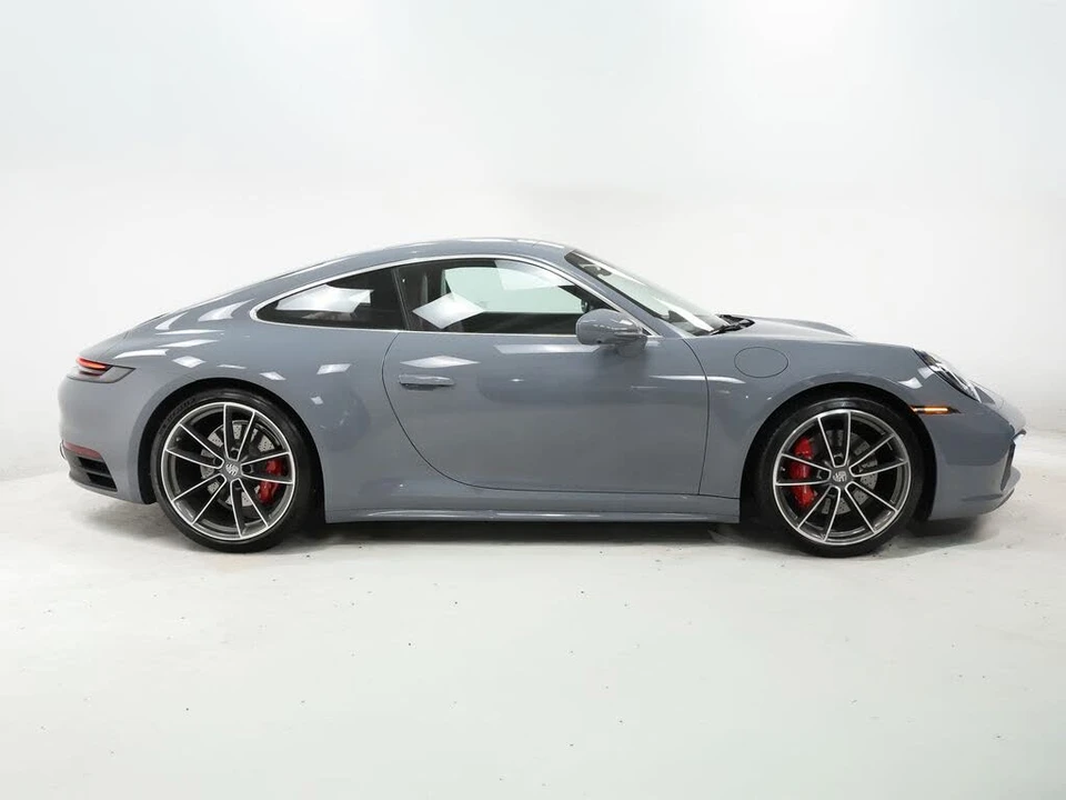 2024 Porsche 992 Carrera 4S - Image 9 of 31