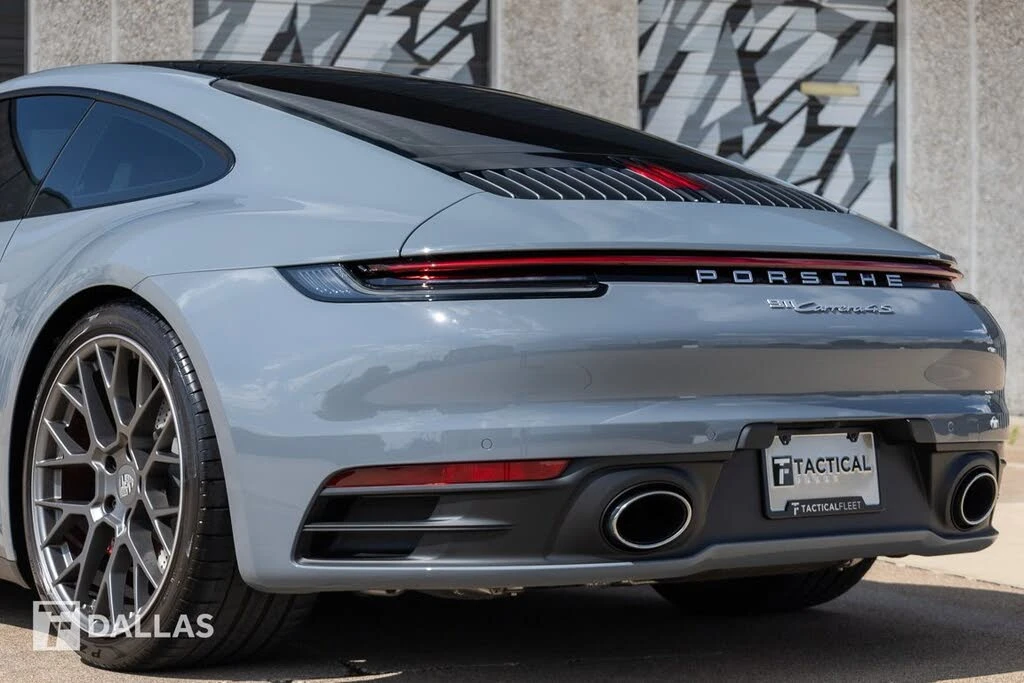 2024 Porsche 992 Carrera 4S - Image 12 of 31