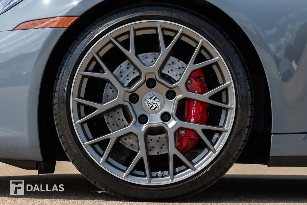 2024 Porsche 992 Carrera 4S - Image 8 of 31