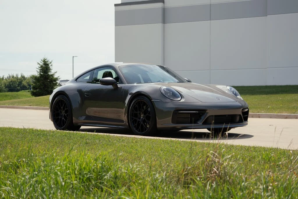2024 Porsche 992 Carrera 4S - Image 8 of 31