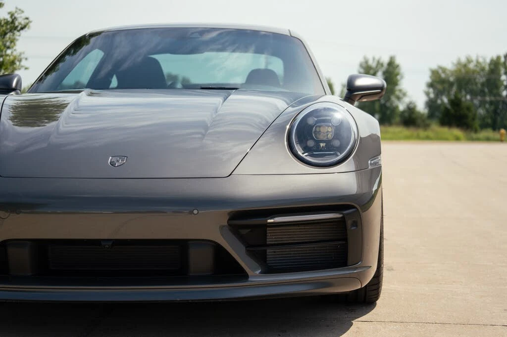 2024 Porsche 992 Carrera 4S - Image 28 of 31