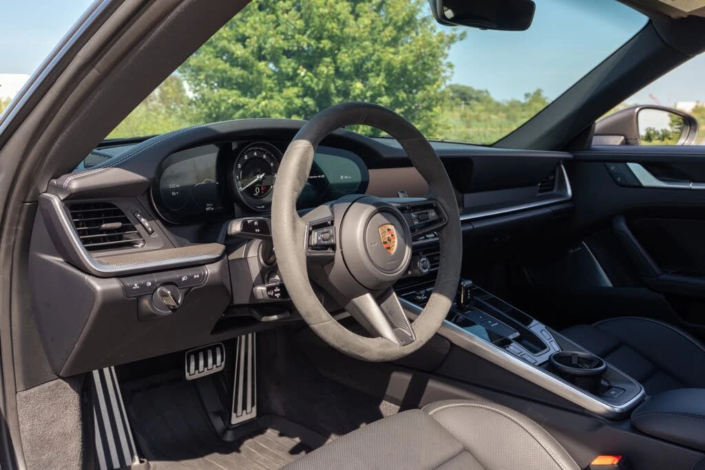 2024 Porsche 992 Carrera 4S - Image 20 of 31