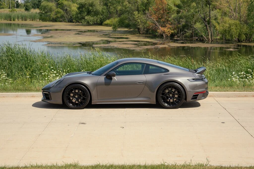 2024 Porsche 992 Carrera 4S - Image 11 of 31
