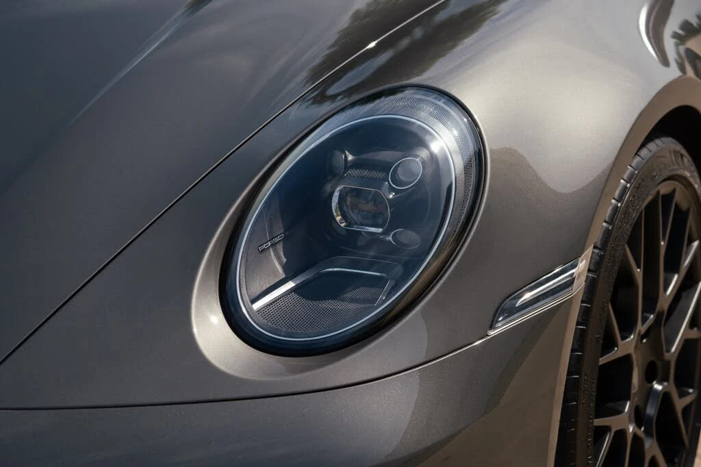 2024 Porsche 992 Carrera 4S - Image 29 of 31