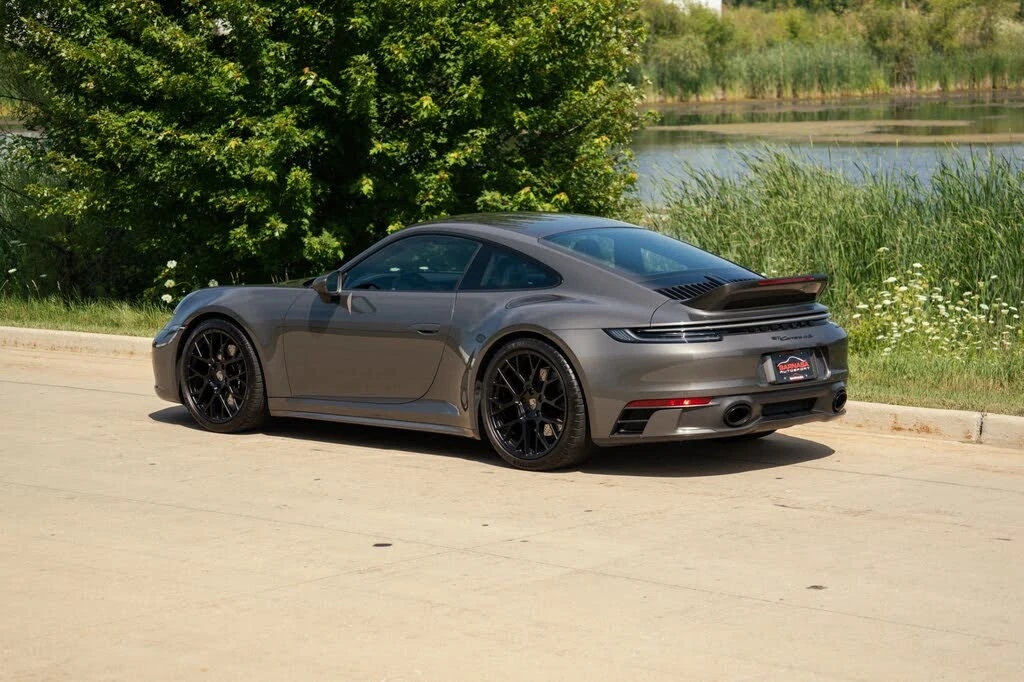 2024 Porsche 992 Carrera 4S - Image 12 of 31