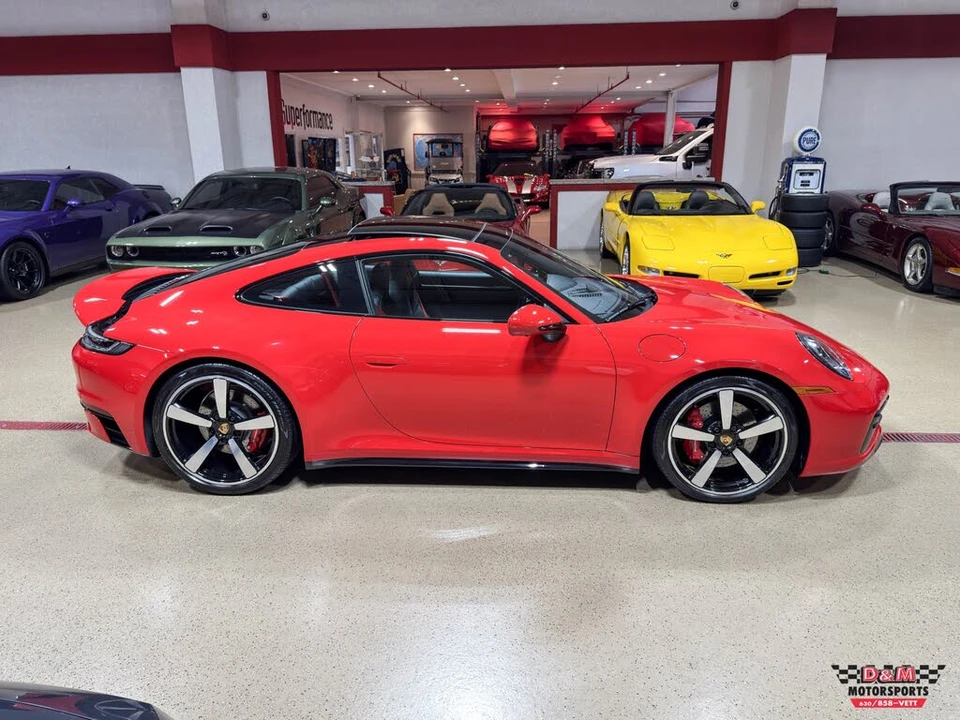 2024 Porsche 992 Carrera 4S - Image 6 of 31
