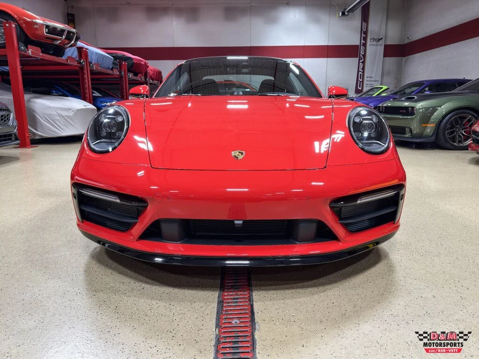 2024 Porsche 992 Carrera 4S - Image 8 of 31