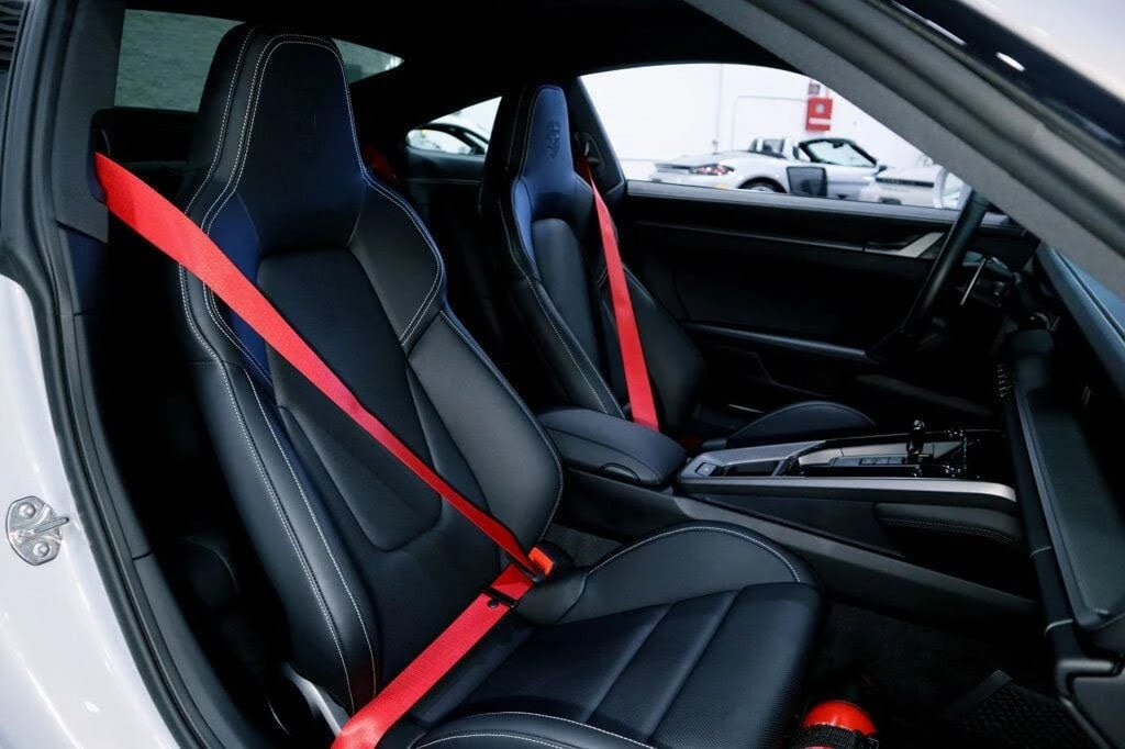 2024 Porsche 992 Carrera 4S - Image 21 of 31