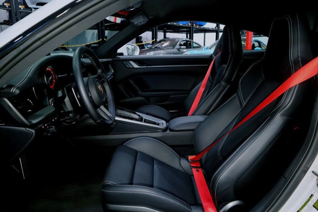 2024 Porsche 992 Carrera 4S - Image 23 of 31