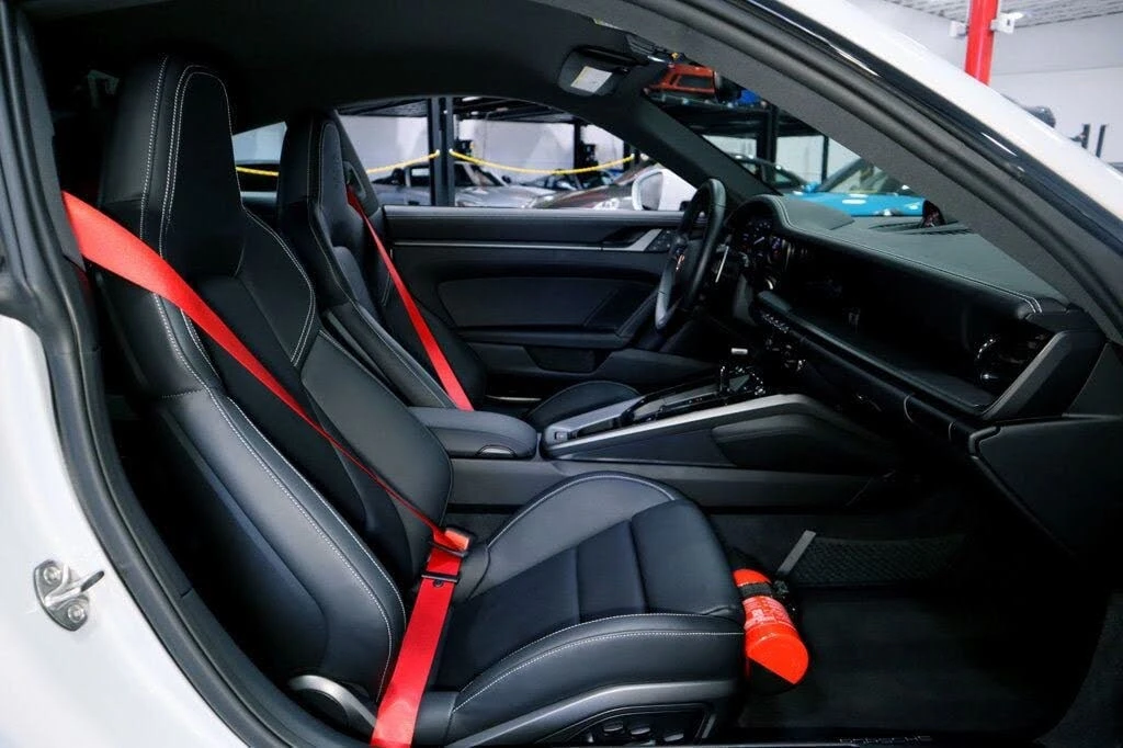 2024 Porsche 992 Carrera 4S - Image 22 of 31