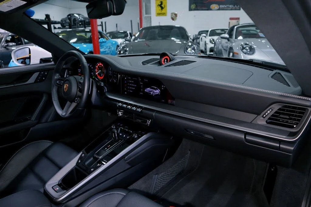 2024 Porsche 992 Carrera 4S - Image 30 of 31