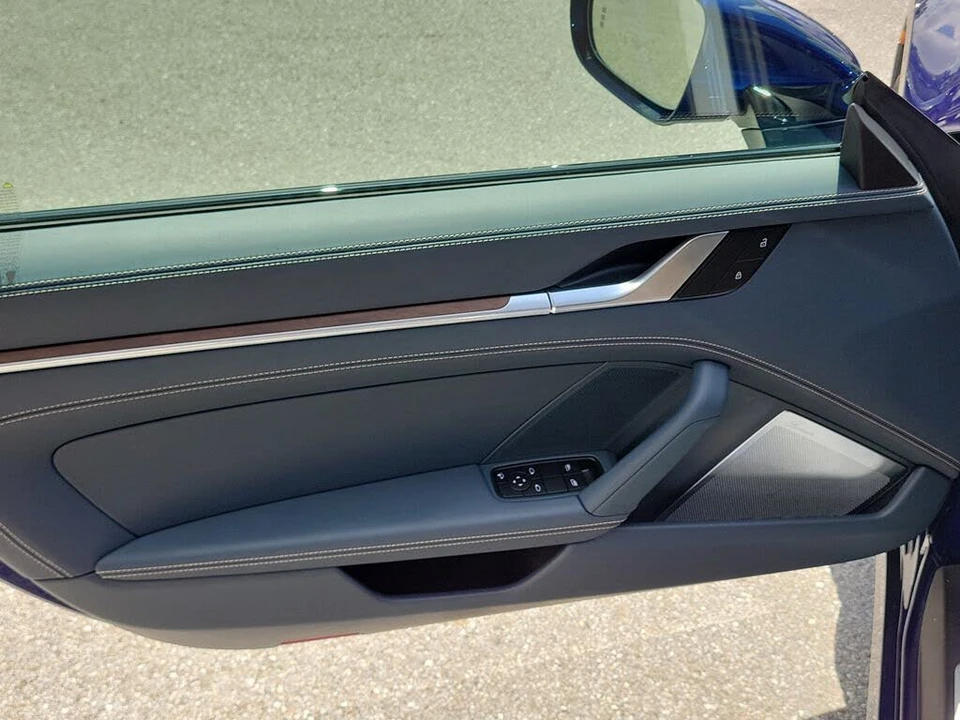 2024 Porsche 992 Carrera 4S - Image 24 of 31