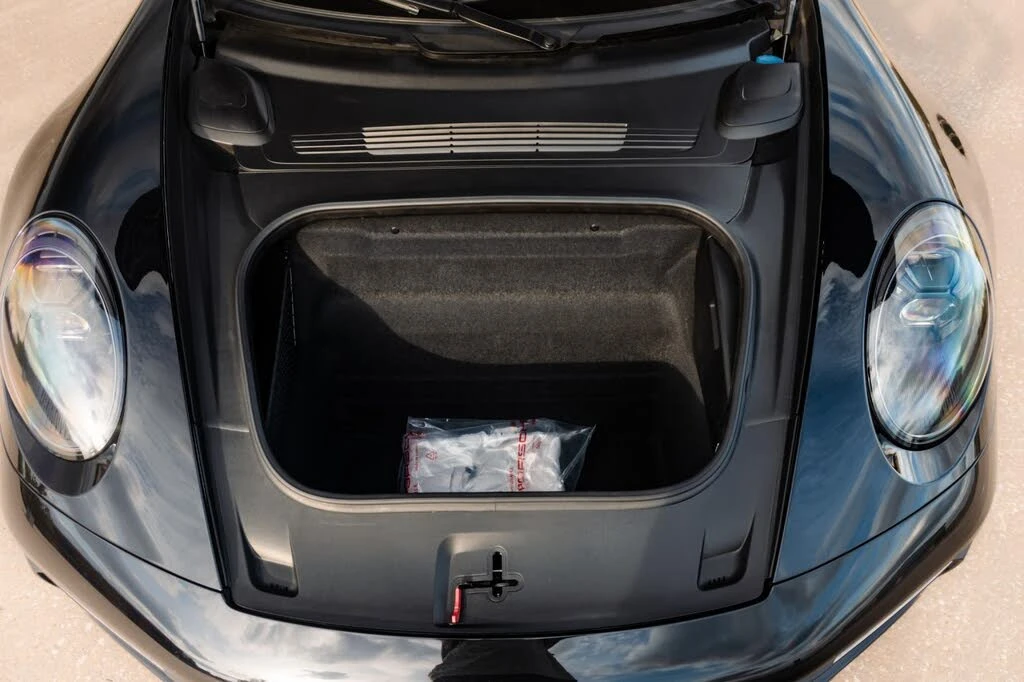2024 Porsche 992 Carrera 4S - Image 22 of 31