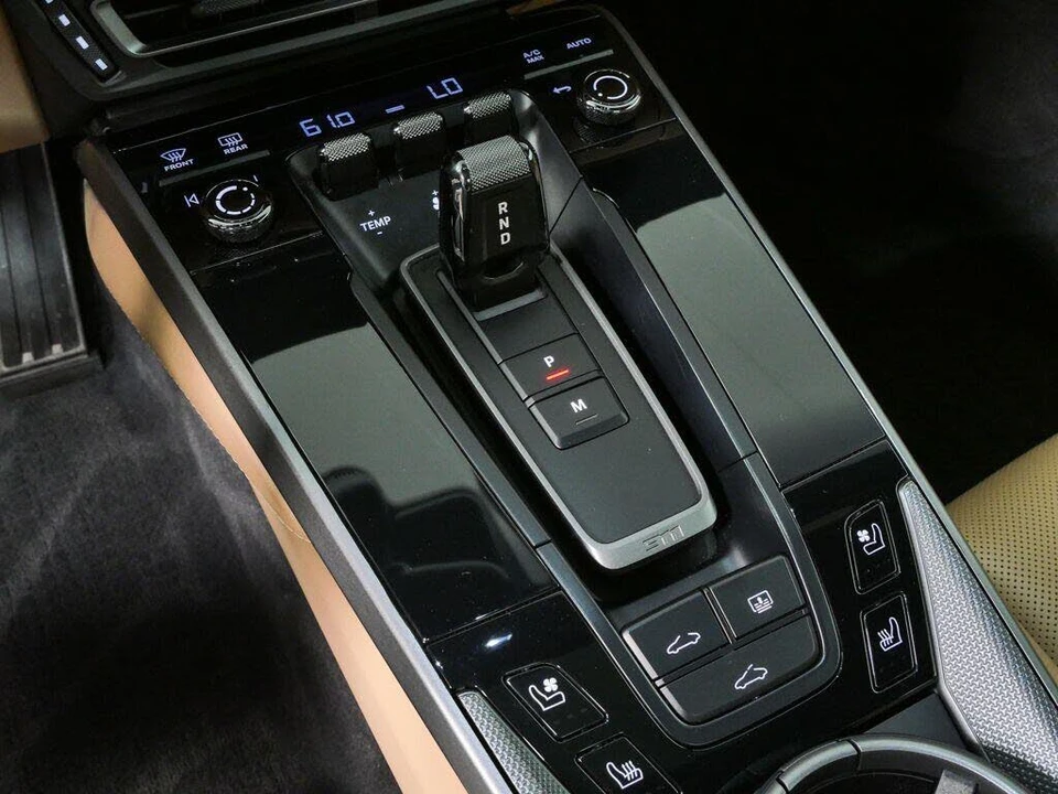 2024 Porsche 992 Carrera 4S - Image 20 of 31
