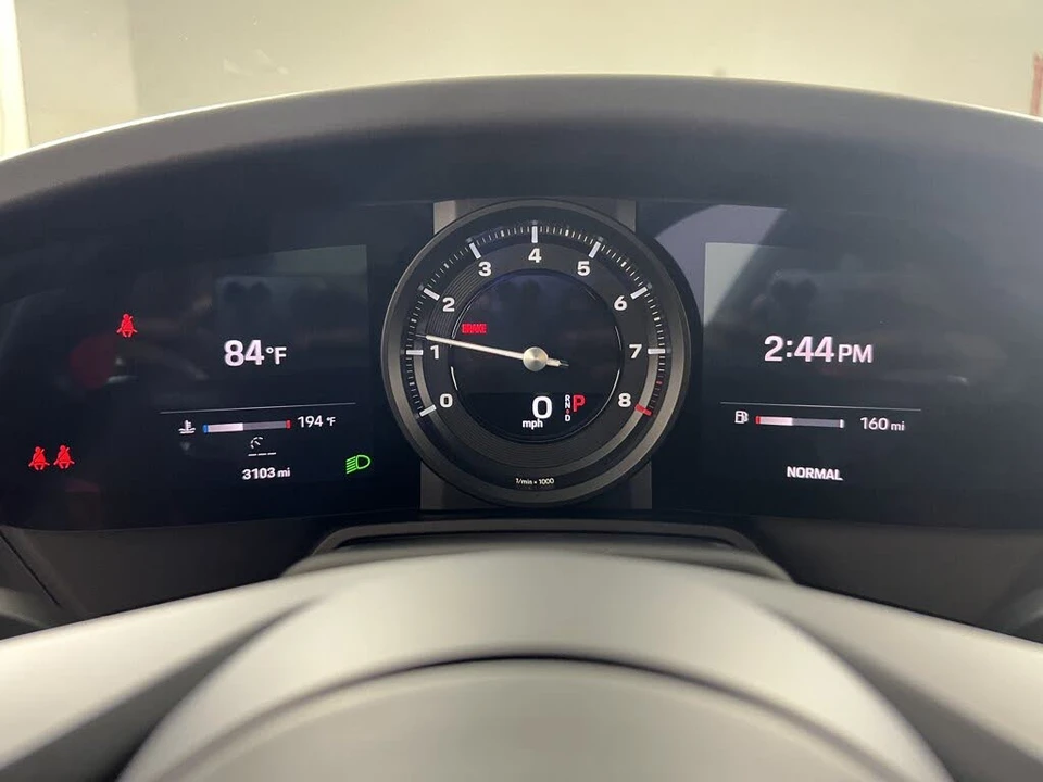 2024 Porsche 992 Carrera 4S - Image 18 of 25