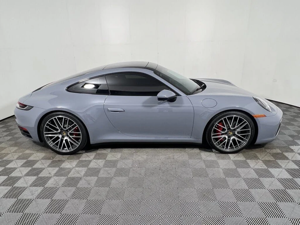 2024 Porsche 992 Carrera 4S - Image 8 of 25
