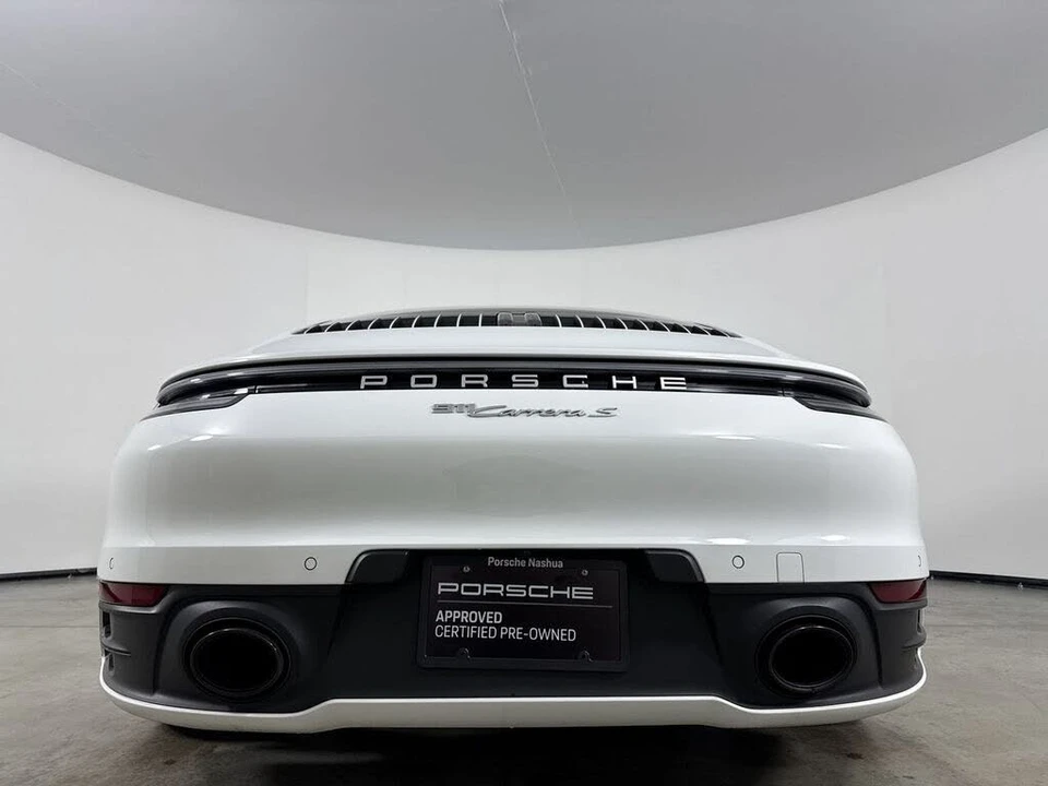 2024 Porsche 992 Carrera 4S - Image 19 of 31