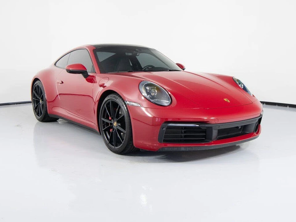 2024 Porsche 992 Carrera 4S - Image 12 of 31