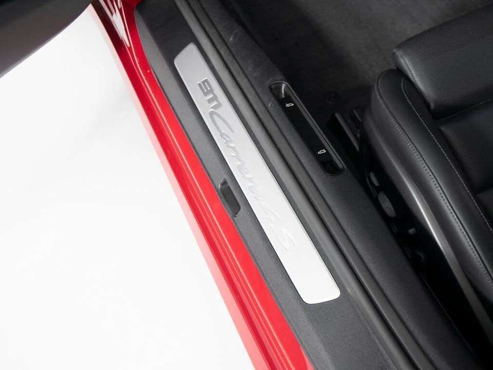 2024 Porsche 992 Carrera 4S - Image 22 of 31