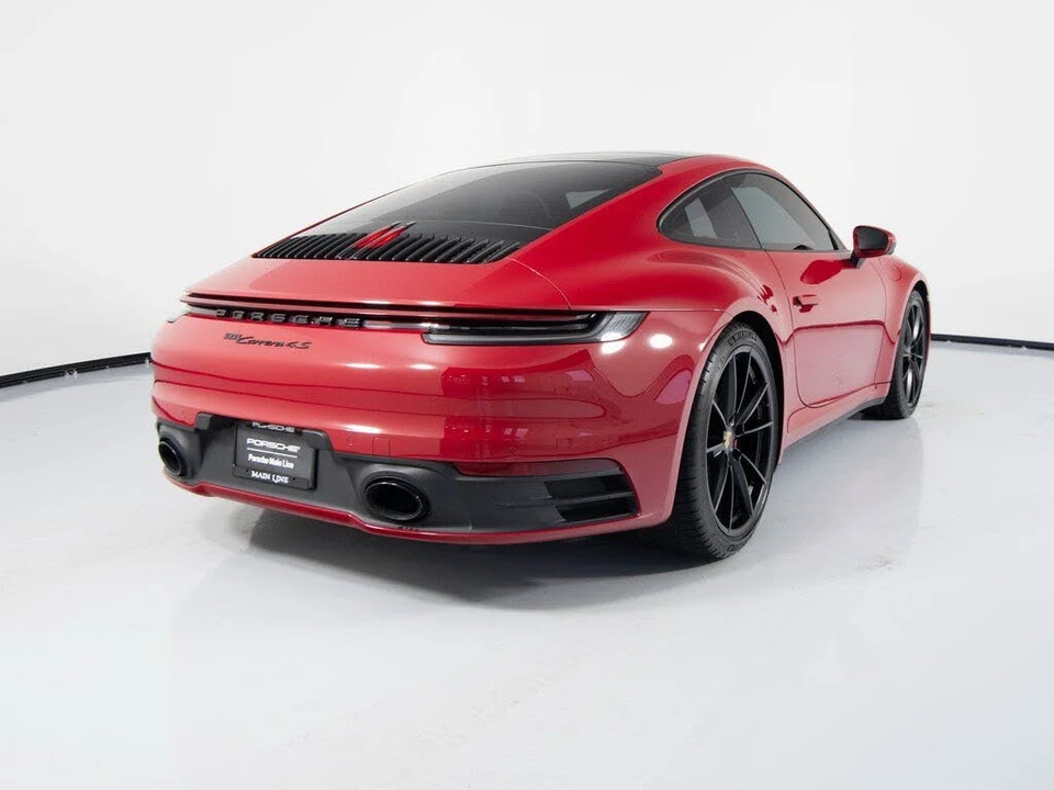 2024 Porsche 992 Carrera 4S - Image 10 of 31