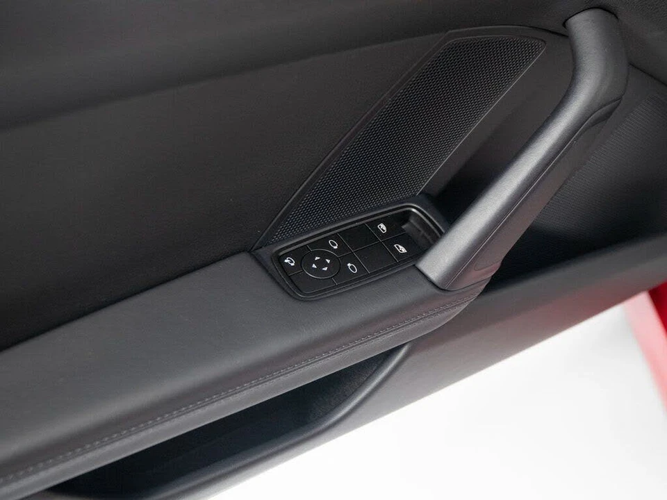 2024 Porsche 992 Carrera 4S - Image 20 of 31