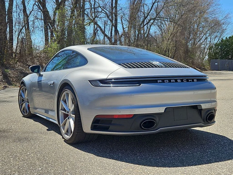 2024 Porsche 992 Carrera 4S - Image 3 of 31