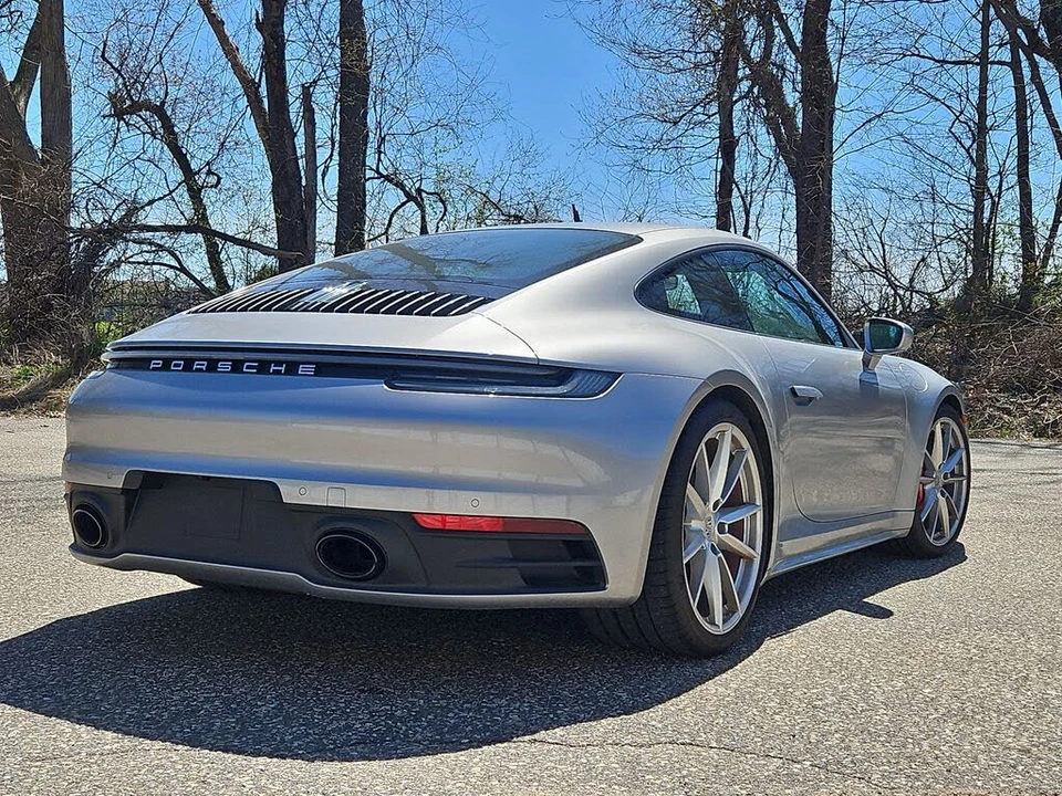 2024 Porsche 992 Carrera 4S - Image 7 of 31