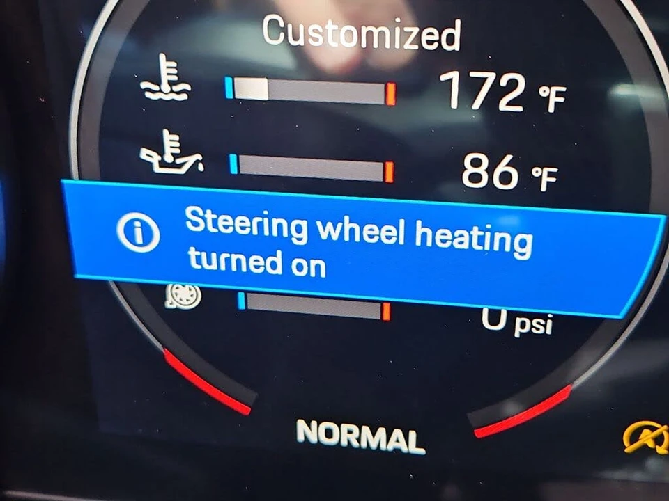2024 Porsche 992 Carrera 4S - Image 24 of 31