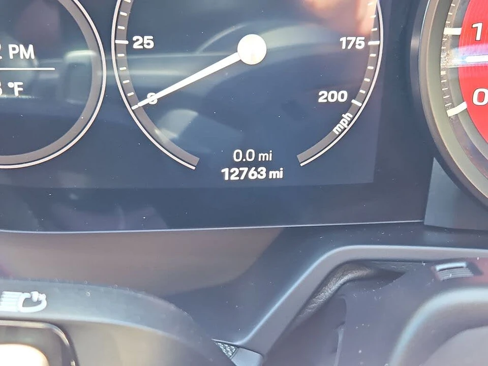 2024 Porsche 992 Carrera 4S - Image 13 of 31
