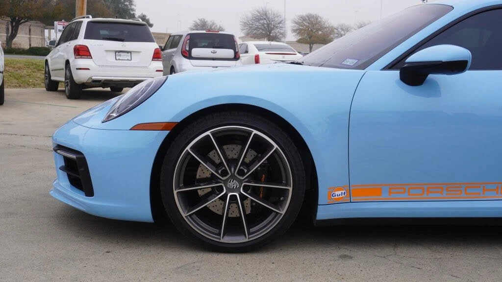 2024 Porsche 992 Carrera 4S - Image 25 of 31