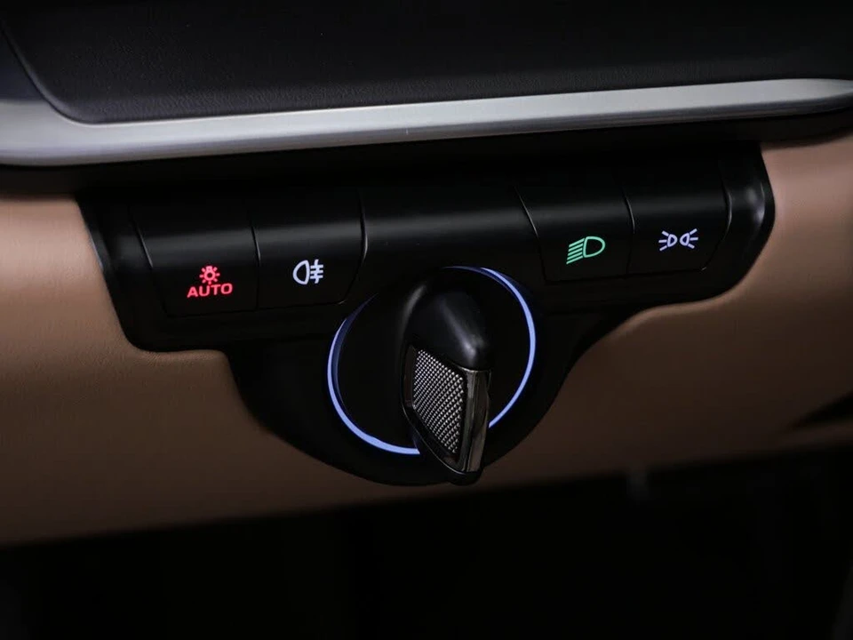 2024 Porsche 992 Carrera 4S - Image 17 of 27