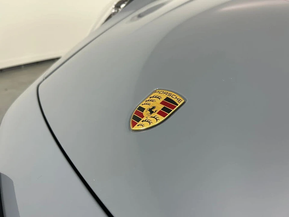 2024 Porsche 992 Carrera 4S - Image 13 of 31