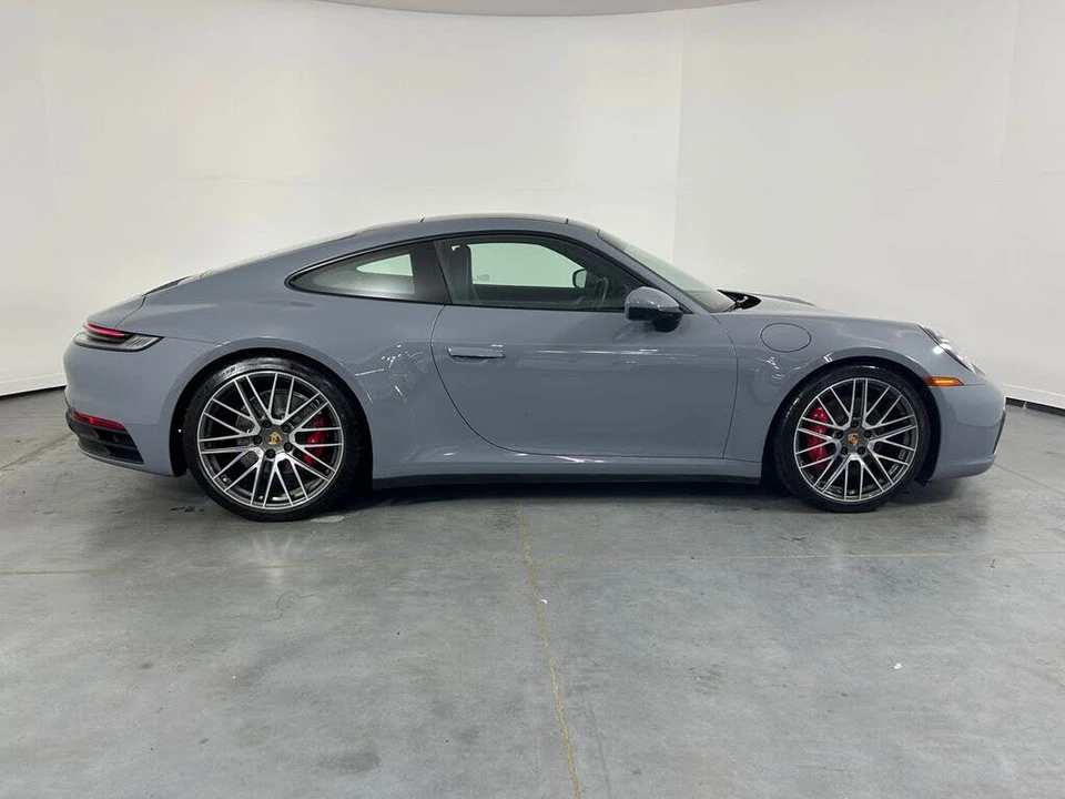 2024 Porsche 992 Carrera 4S - Image 8 of 31