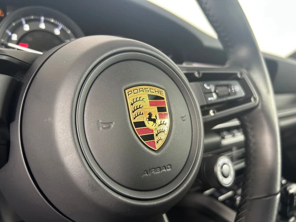 2024 Porsche 992 Carrera 4S - Image 19 of 31