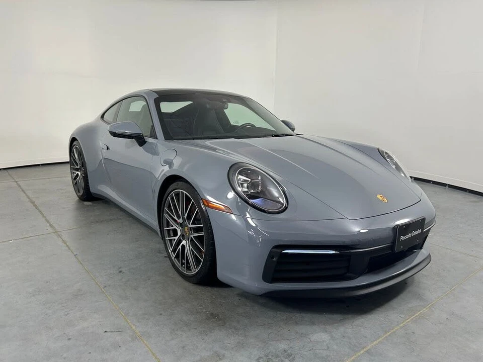 2024 Porsche 992 Carrera 4S - Image 9 of 31
