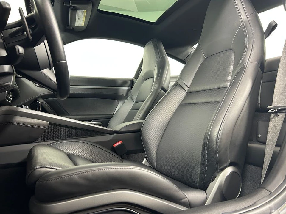 2024 Porsche 992 Carrera 4S - Image 5 of 31