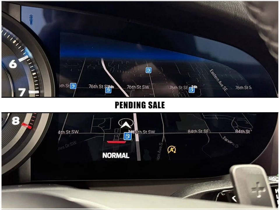 2024 Porsche 992 Carrera 4S - Image 25 of 31