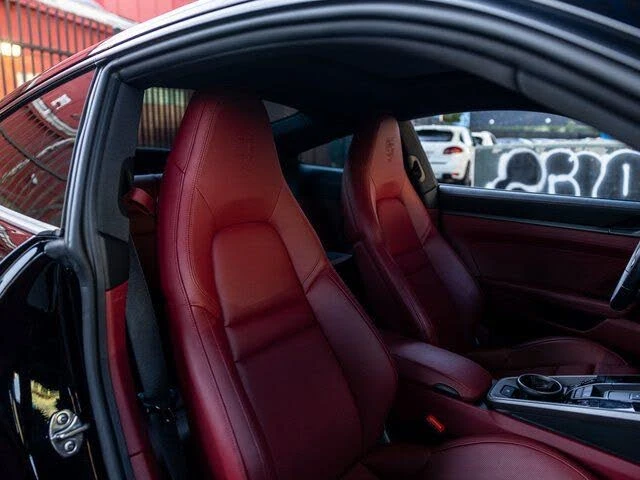 2024 Porsche 992 Carrera 4S - Image 29 of 31