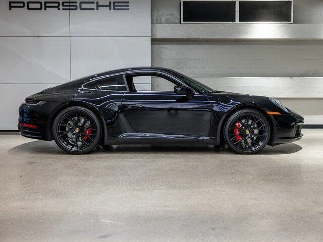 2024 Porsche 992 Carrera 4S - Image 9 of 31