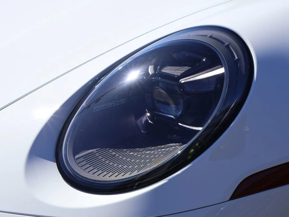 2024 Porsche 992 Carrera 4S - Image 13 of 31