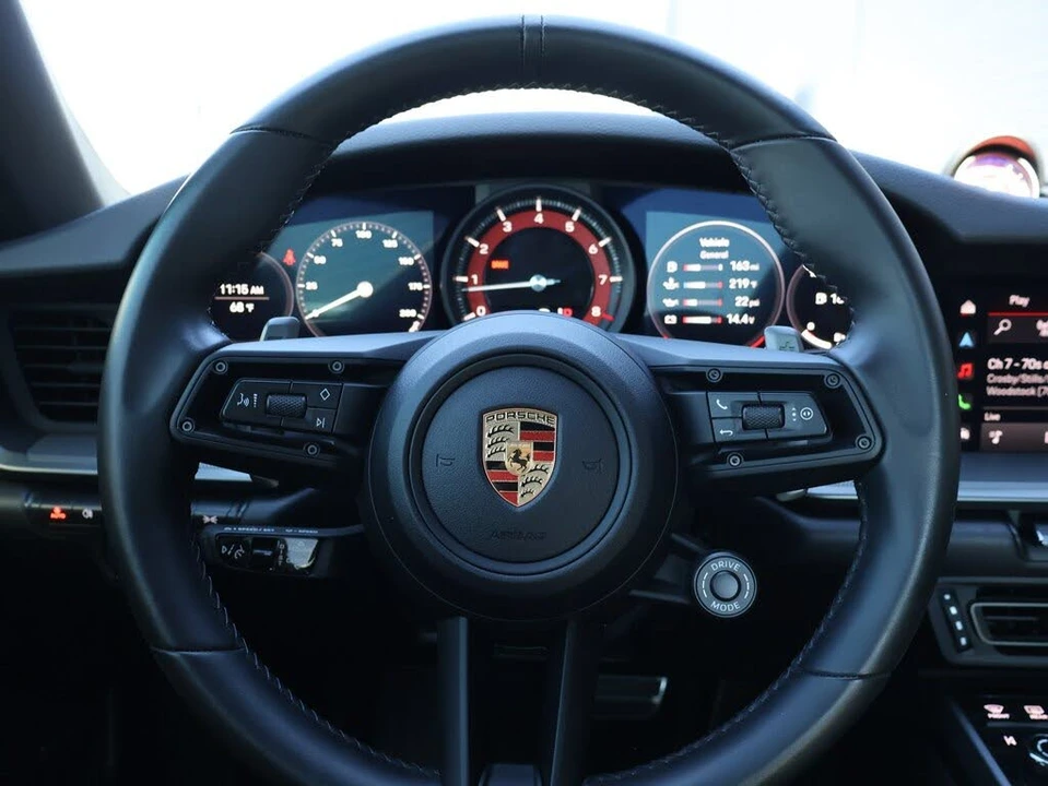 2024 Porsche 992 Carrera 4S - Image 16 of 31