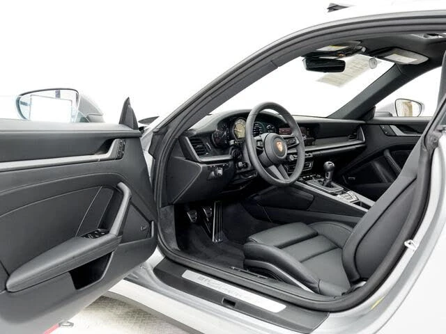 2024 Porsche 992 Carrera 4S - Image 6 of 31