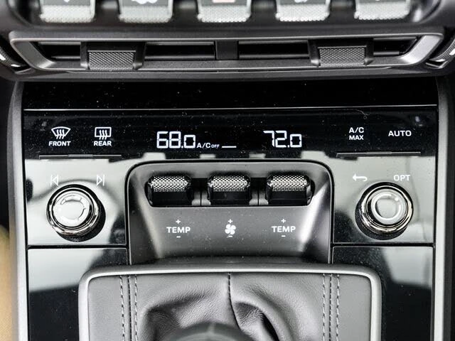 2024 Porsche 992 Carrera 4S - Image 21 of 31