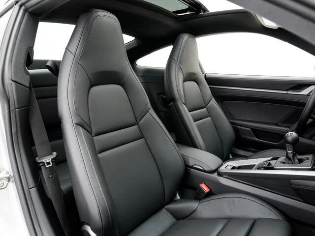 2024 Porsche 992 Carrera 4S - Image 27 of 31