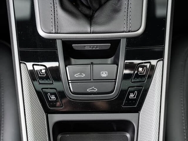 2024 Porsche 992 Carrera 4S - Image 23 of 31