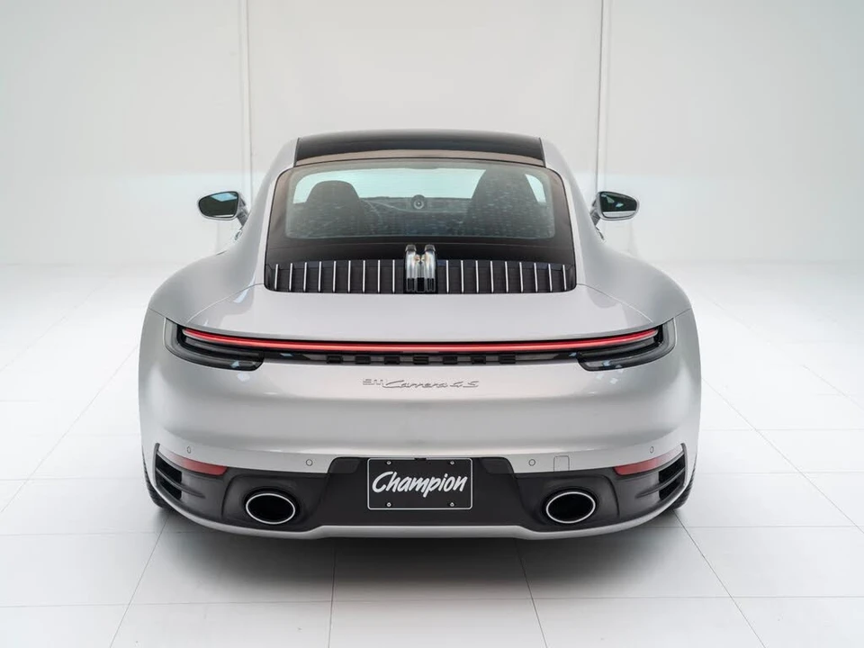 2024 Porsche 992 Carrera 4S - Image 10 of 31